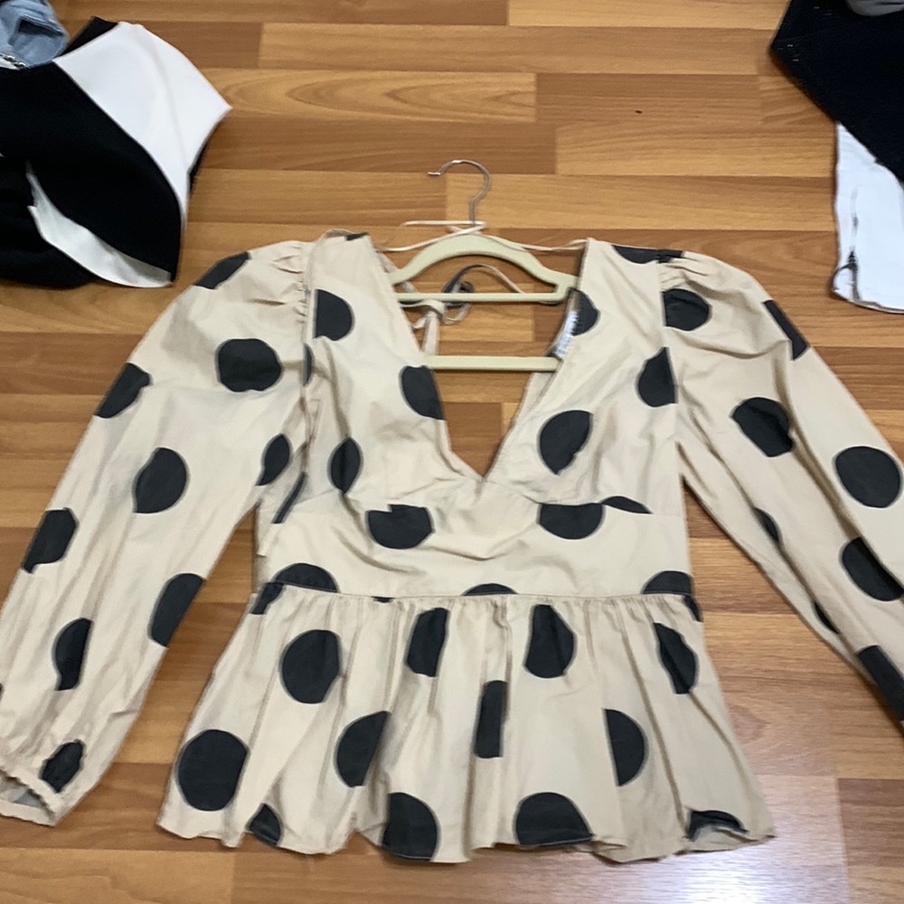 polka dot long sleeve top
